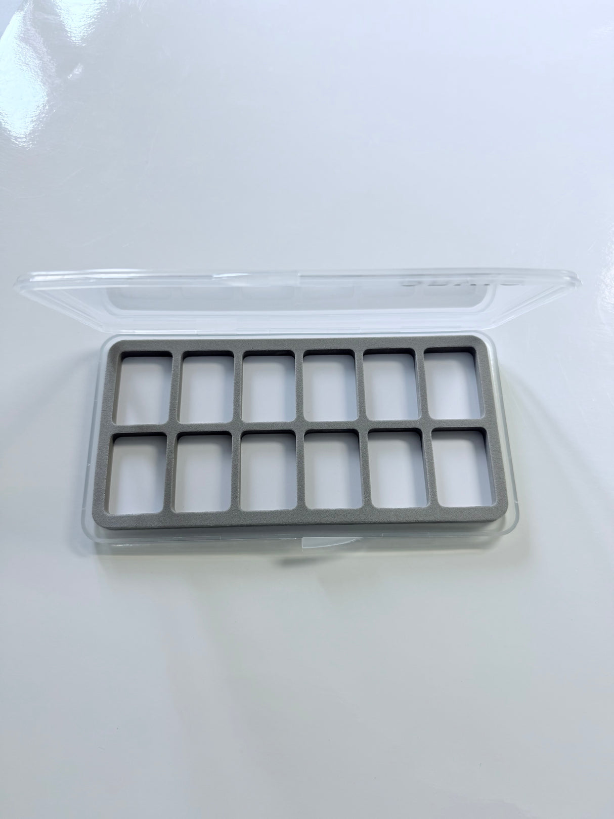 Super Slim Fly Boxes