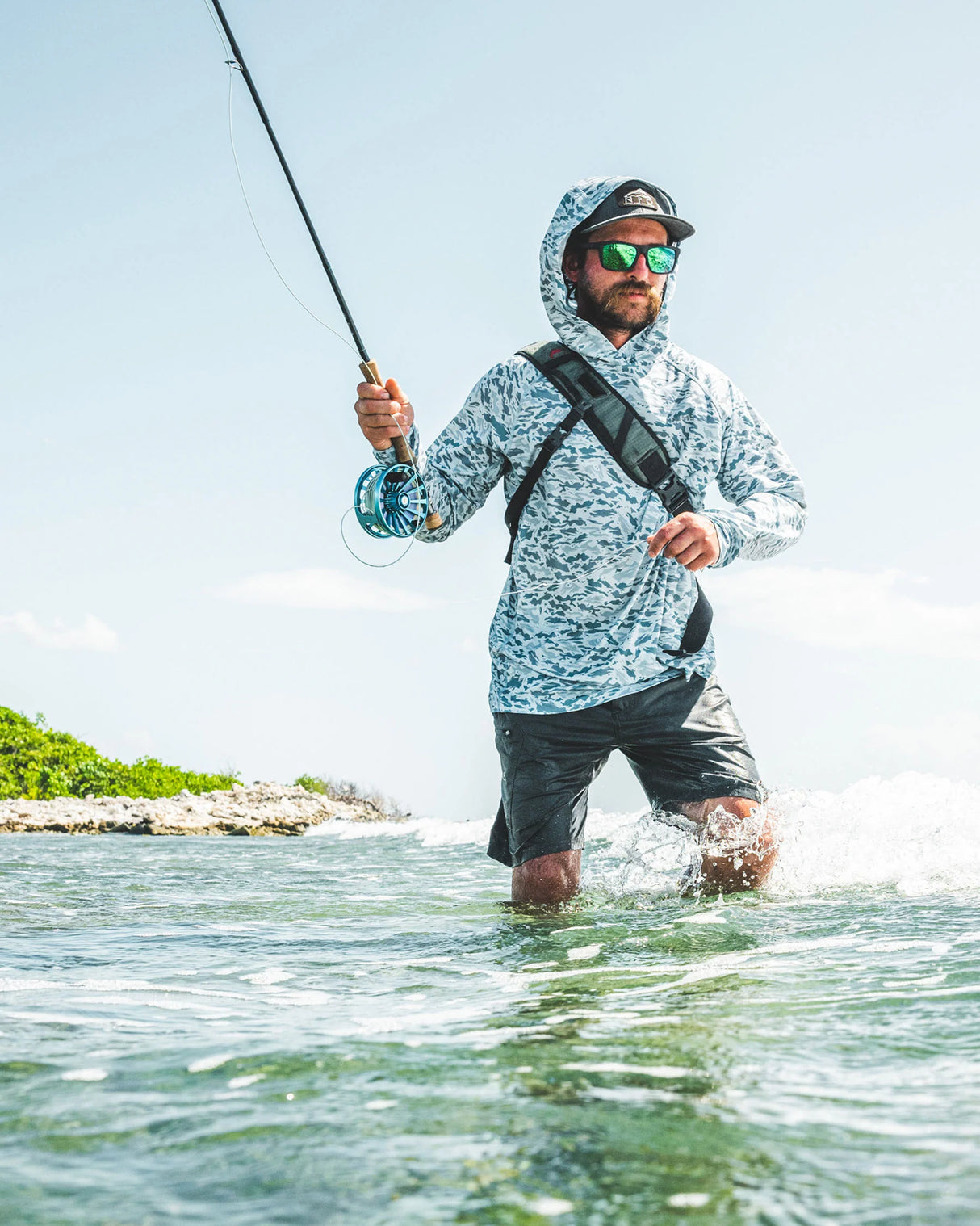 M's Simms Challenger Solar Hoody