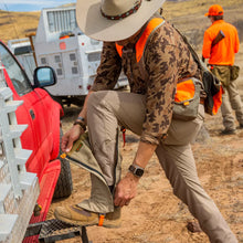 Load image into Gallery viewer, Men’s PRO Upland Brush Pants
